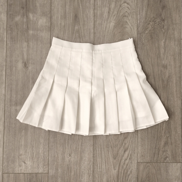 White Pleated Mini Skirt (Skort) - Picture 1 of 2